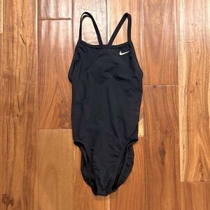 Nike HydraStrong One-Piece Swimsuit